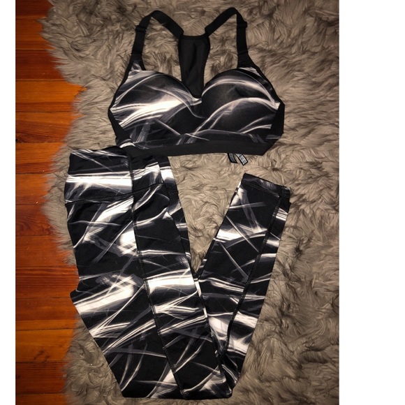 Workout outfit form Victoria sport - Picture 5 of 8